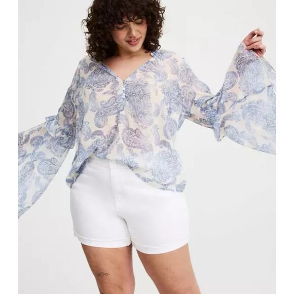 Torrid Chiffon V-Neck Ruffle Top Bell Sleeve Minimalist Fairy Size M/L NWT - Picture 1 of 7